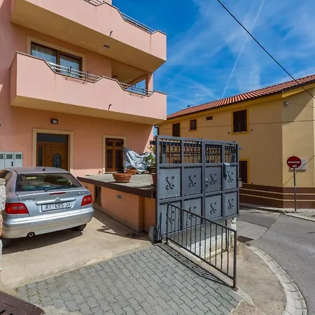 Apartment Egita *